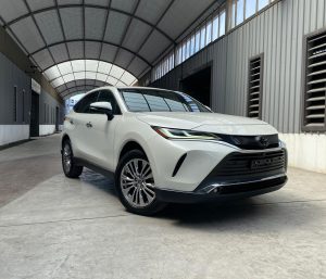 2020 Recond Toyota Harrier 2.0 Z Leather Pakage SUV 4 Cam& JBL Sound System - 7 Years Warranty