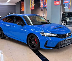 2025 Recond Honda Civic 2.0 Type R Hatchback Millage 45KM Only Brand New - Free 8 Years warranty